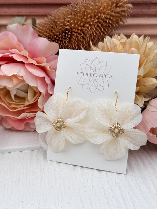 Snowlight Solaris (Deluxe)